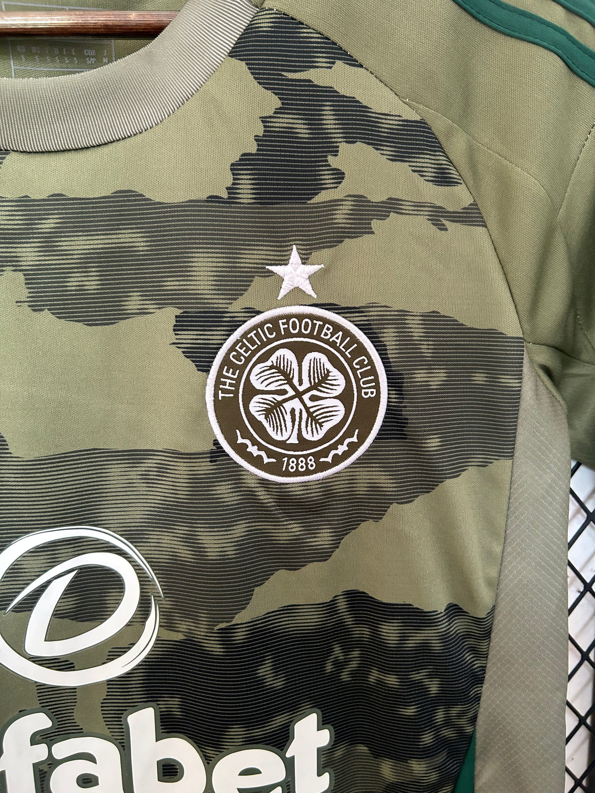 CELTIC FC MAILLOT CONCEPT 2024/2025