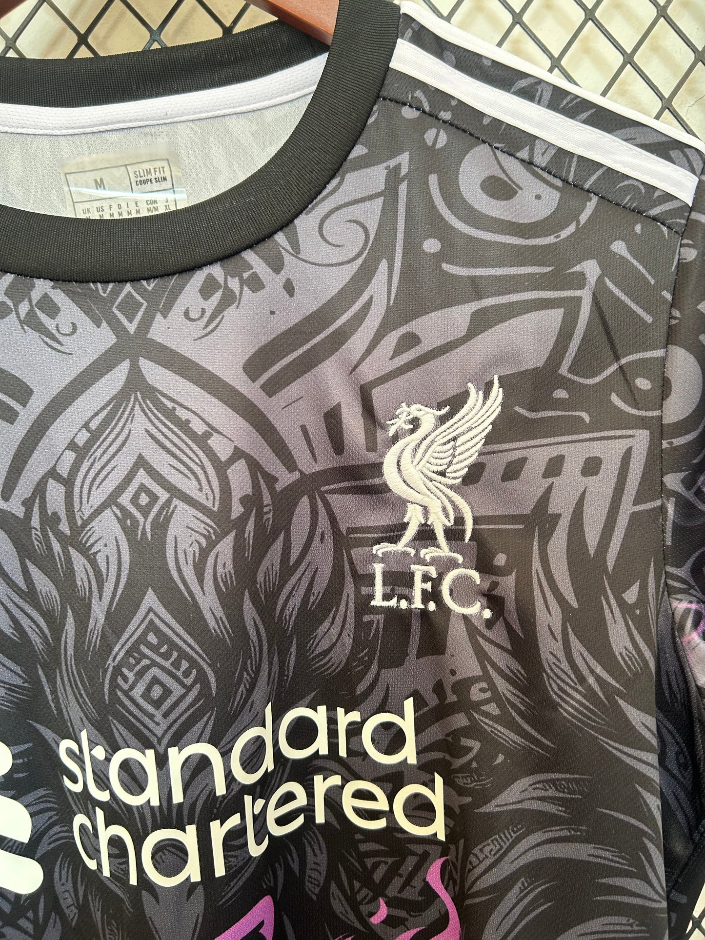LIVERPOOL MAILLOT CONCEPT 2025/2026