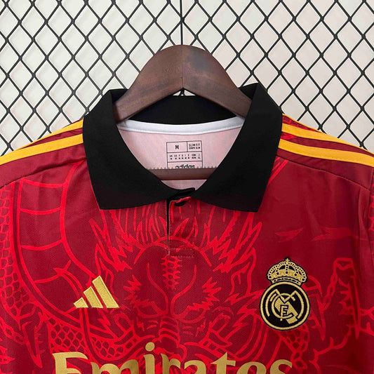 2024/25 MAILLOT REAL MADRID CONCEPT DRAGON ROUGE
