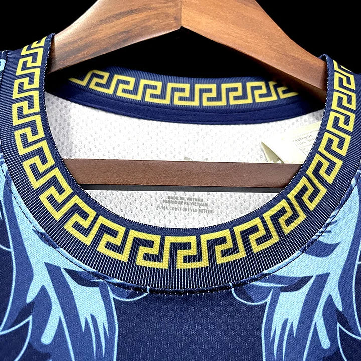 ITALIE MAILLOT VERSACE CONCEPT 2023/2024