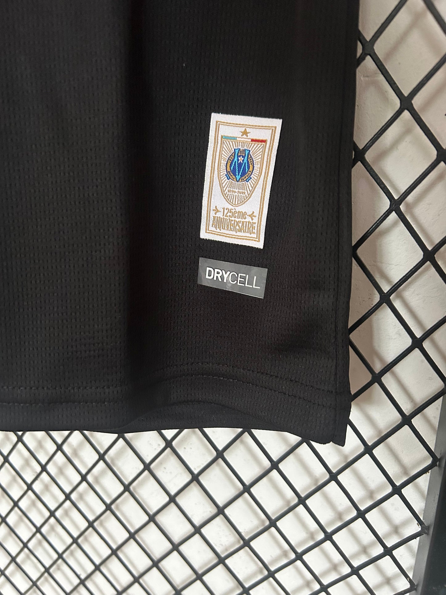 OLYMPIQUE DE MARSEILLE MAILLOT CONCEPT COMMÉMORATIVE DU 125ÈME ANNIVERSAIRE