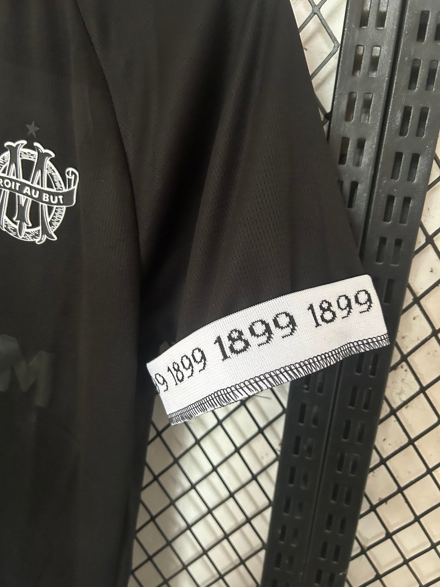 OLYMPIQUE DE MARSEILLE MAILLOT CONCEPT COMMÉMORATIVE DU 125ÈME ANNIVERSAIRE