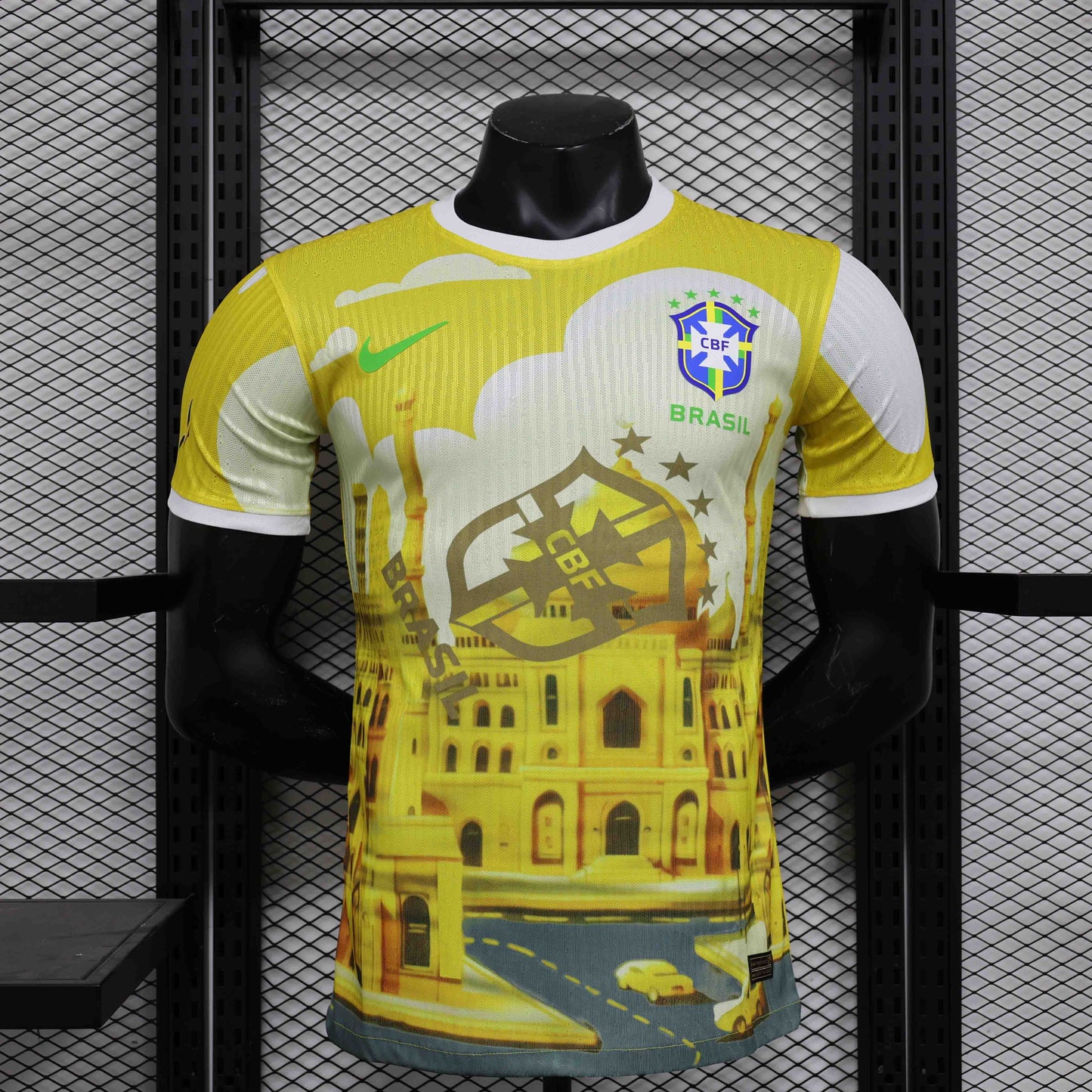 BRÉSIL MAILLOT CONCEPT 2025 JAUNE