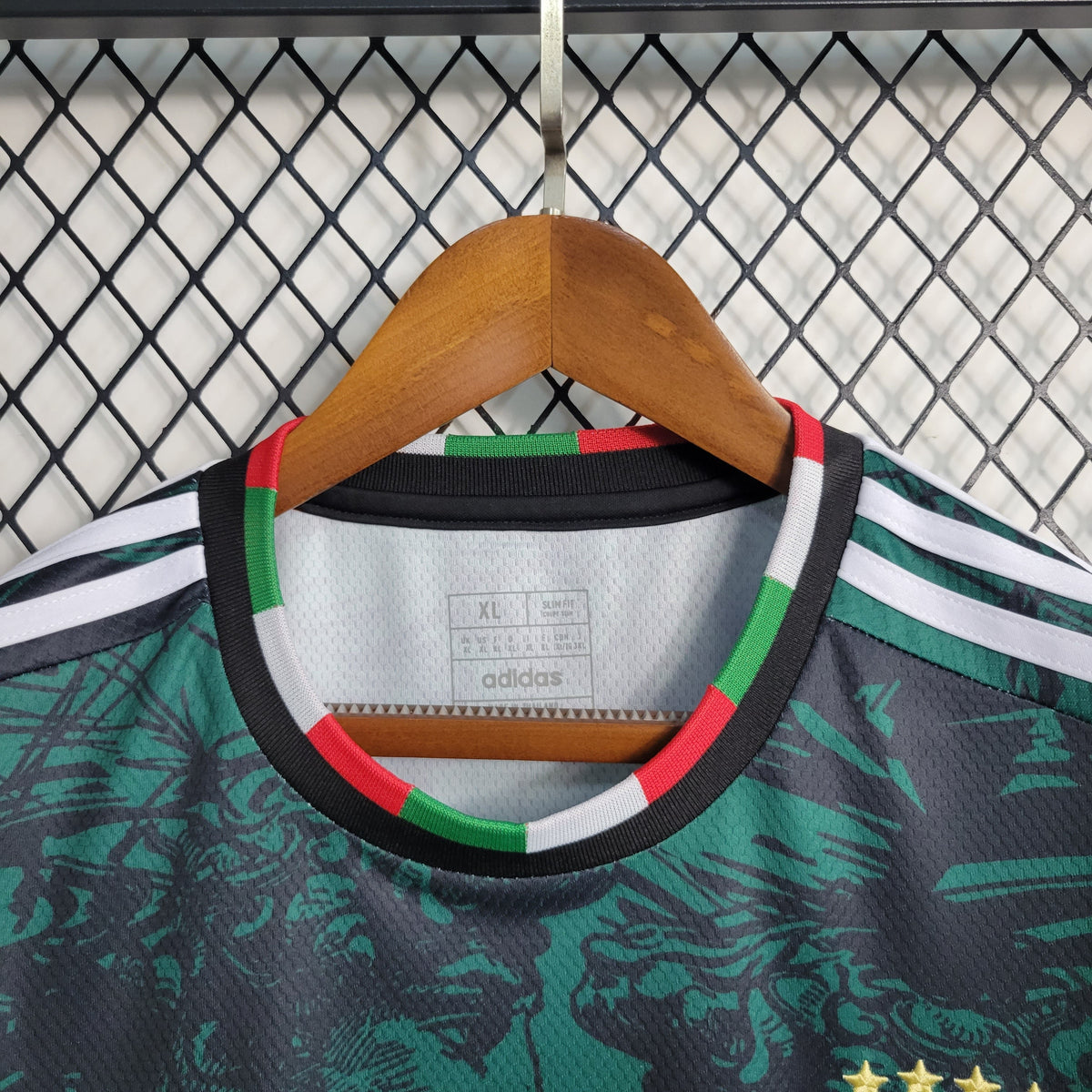 MAILLOT ITALIE ÉDITION SPÉCIALE 2023/2024 CONCEPT