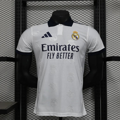 REAL MADRID MAILLOT CONCEPT 2025/2026