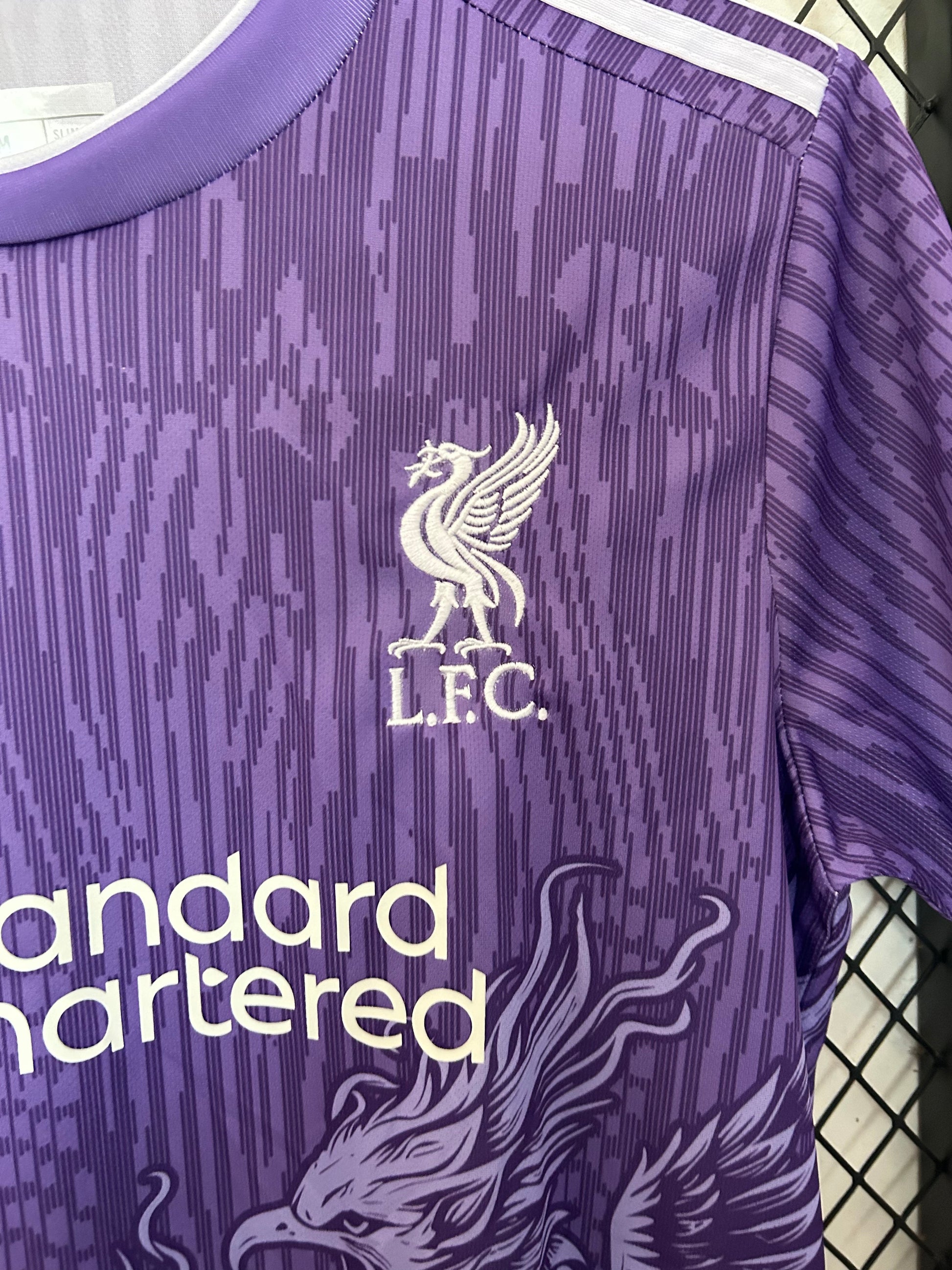 LIVERPOOL MAILLOT CONCEPT 2025/2026