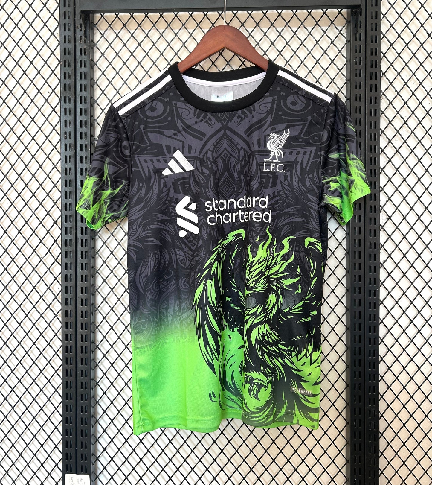 LIVERPOOL MAILLOT CONCEPT 2025/2026