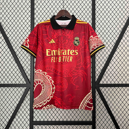 2024/25 MAILLOT REAL MADRID CONCEPT DRAGON ROUGE