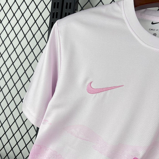 BRÉSIL MAILLOT CONCEPT 2025 CHRIST ROSE